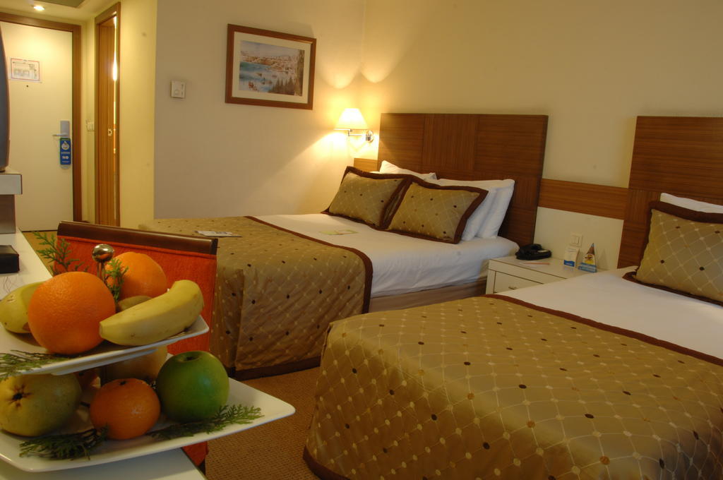 Hotel Dedeman Ankara Habitación foto